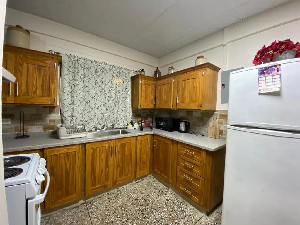 2 Bedroom Apartment Close To Pos Port of Spain 0*,  Trinidad And Tobago